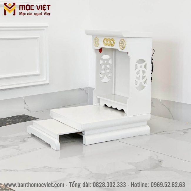 Mẫu bàn thờ thần tài màu trắng được nhiều gia đình ưa chuộng