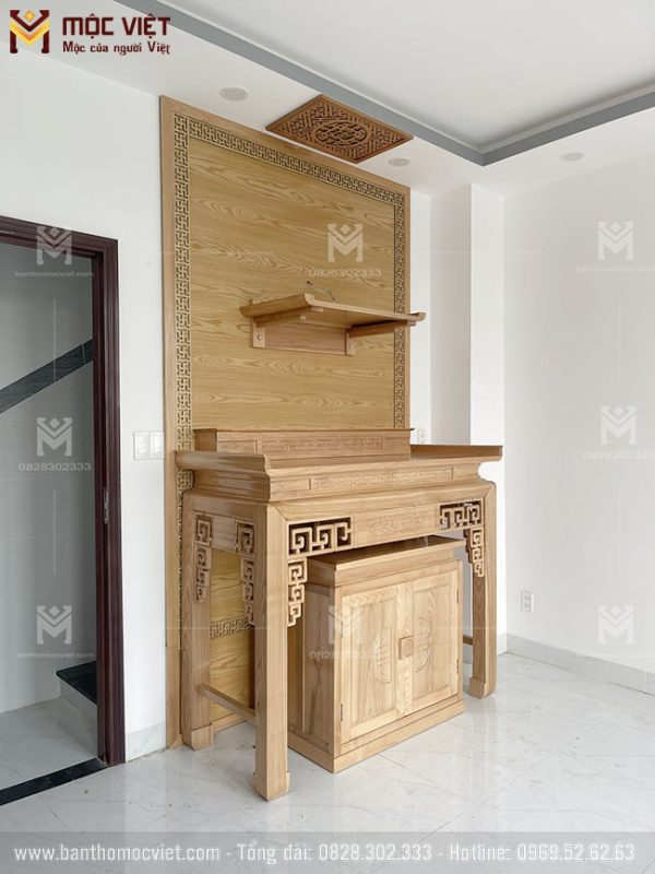 Mẫu bàn thờ hiện đại màu sáng gỗ sồi