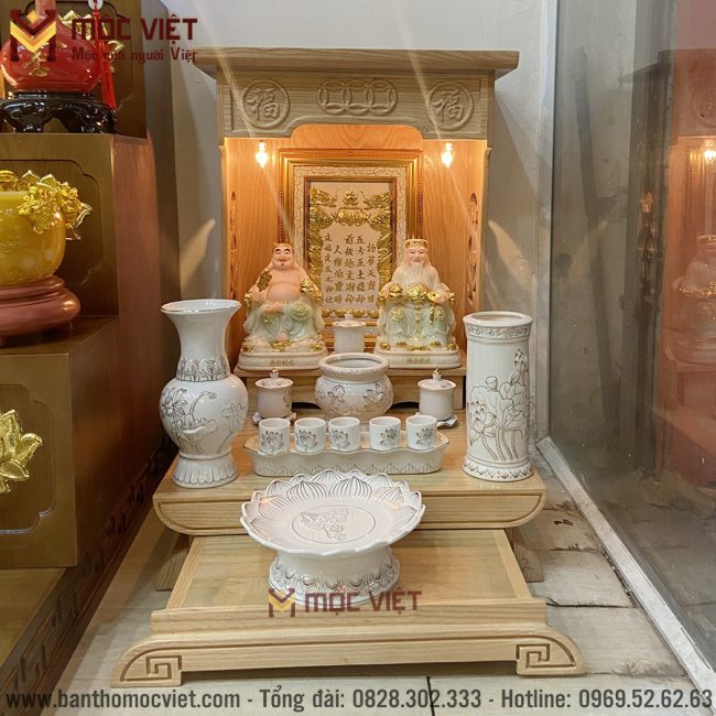 bàn thờ thần tài màu sáng sồi đẹp