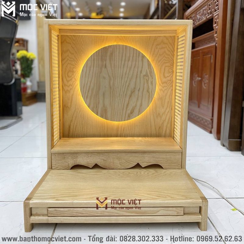 Mẫu bàn thờ thần tài hòa quang màu sáng hiện đại