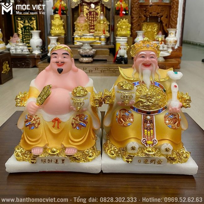 Tượng Ông Địa Thần Tài Màu Vàng Áo Gấm