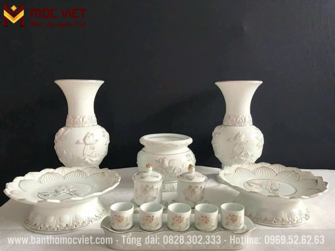 Bộ bát hương hoa sen bạch ngọc