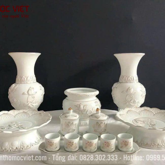 Bộ bát hương hoa sen bạch ngọc