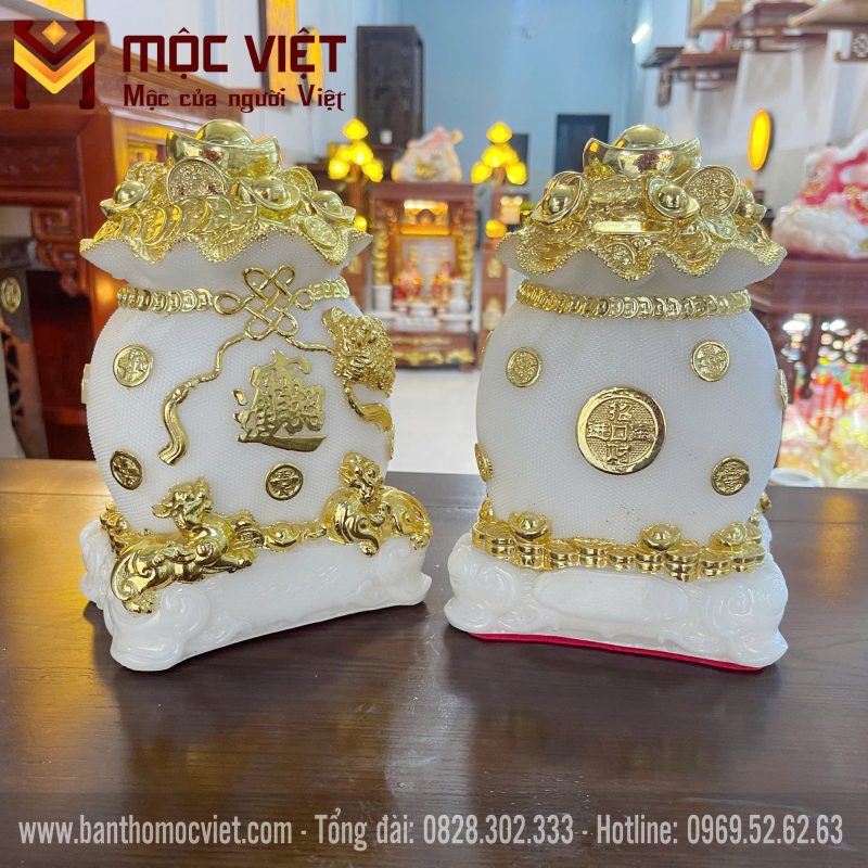 Túi tiền màu trắng thiếp vàng