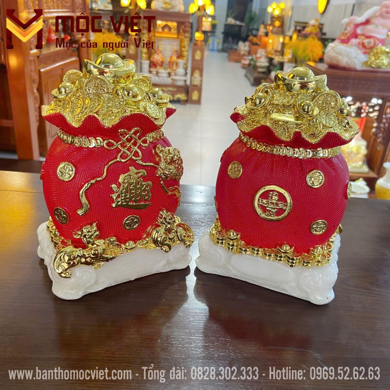 Túi tiền tài lộc mà đỏ thiếp vàng