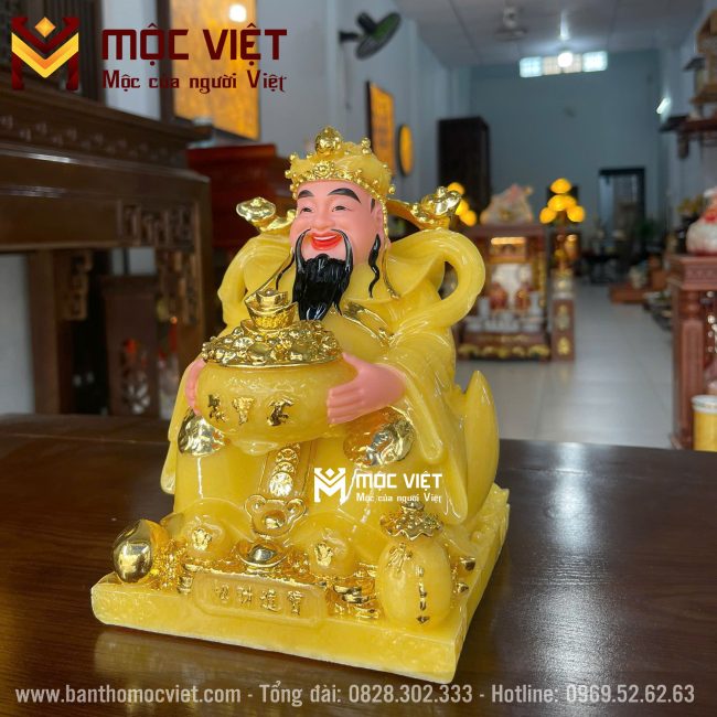 mẫu tượng ông thần tiền màu vàng