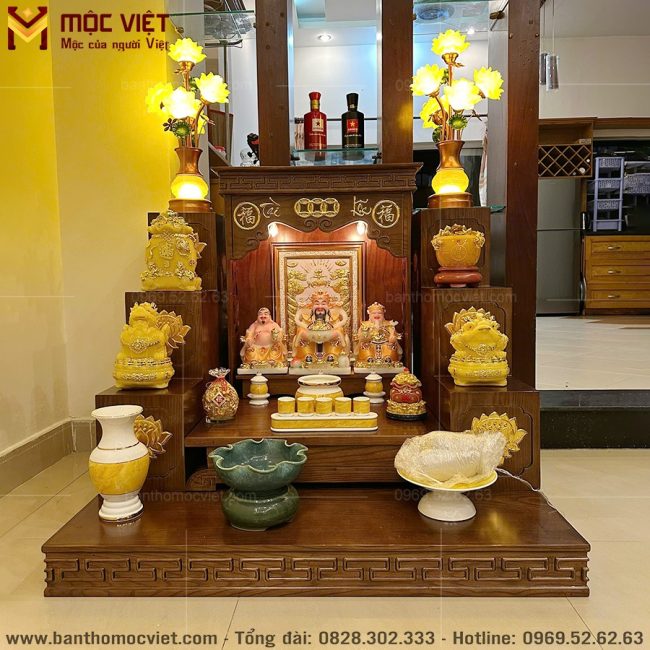 Mẫu combo bàn thờ thần tài được nhiều khách hàng sử dụng